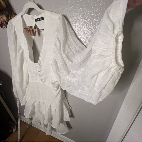 SHEIN | white ruffle minidress long pleasant sleeves & keyhole back; size 6.nwot - Picture 10 of 12